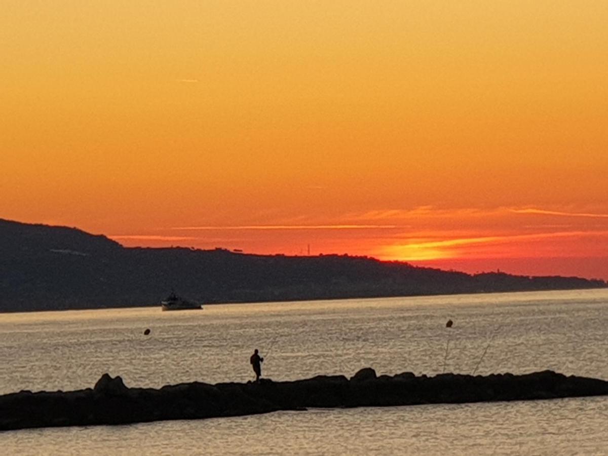 Villa Panoramica Menton Kültér fotó